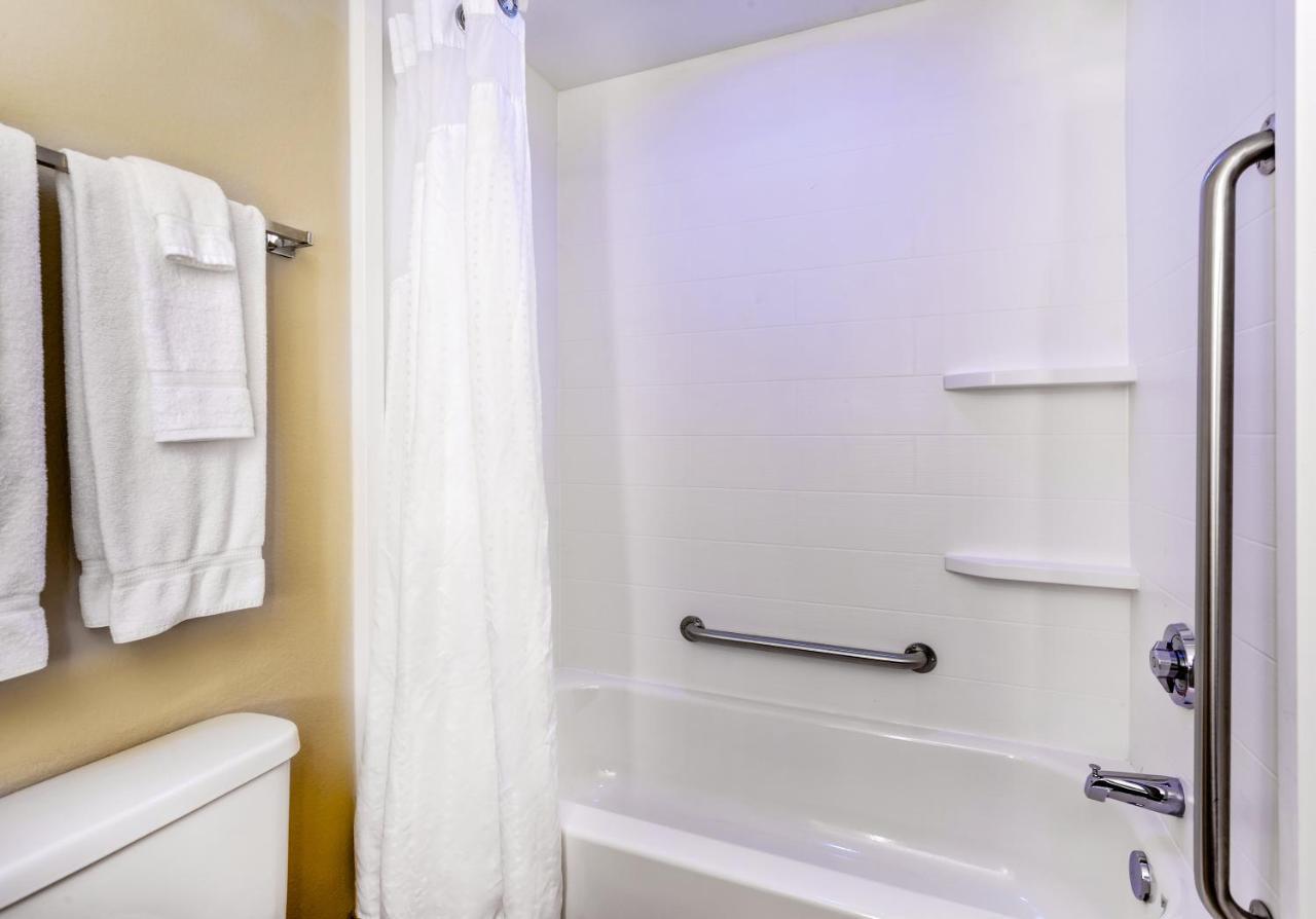 Holiday Inn Express Silver Springs - Ocala By Ihg Exterior photo
