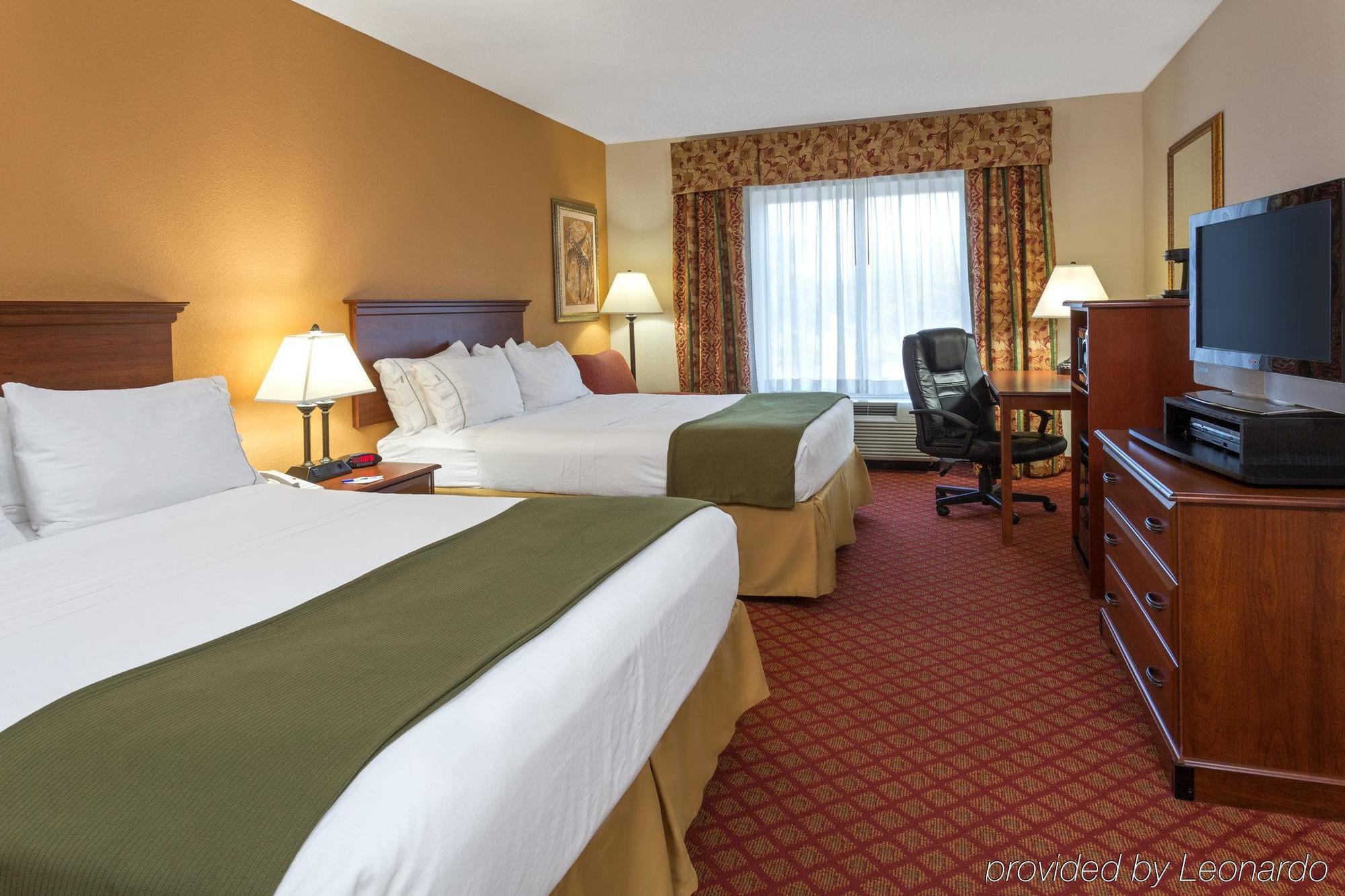 Holiday Inn Express Silver Springs - Ocala By Ihg Exterior photo