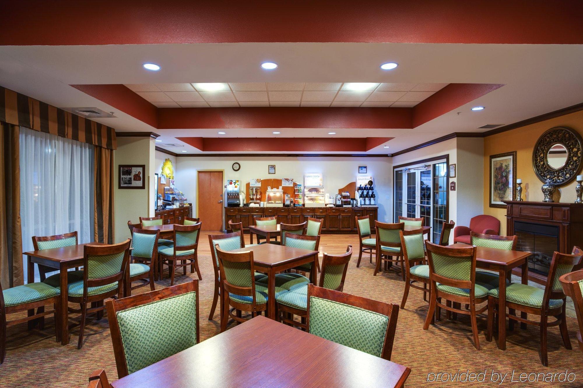 Holiday Inn Express Silver Springs - Ocala By Ihg Exterior photo